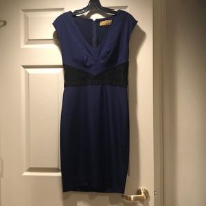Nicole miller navy and black lace cocktail dress